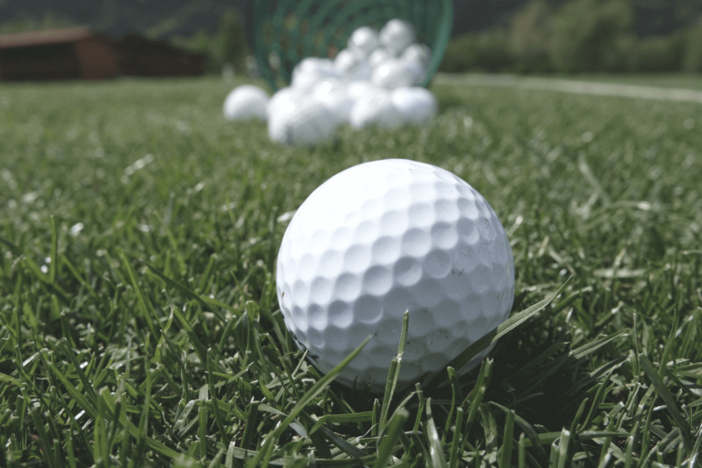 How To Choose And Hit Golf Balls – Ultimate guide