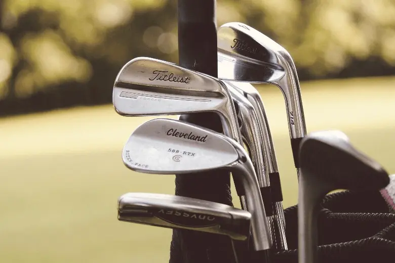 Golf iron types for senior golfers