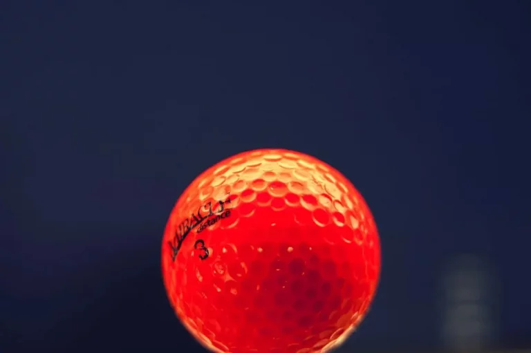 Best Glow in The Dark Golf Balls
